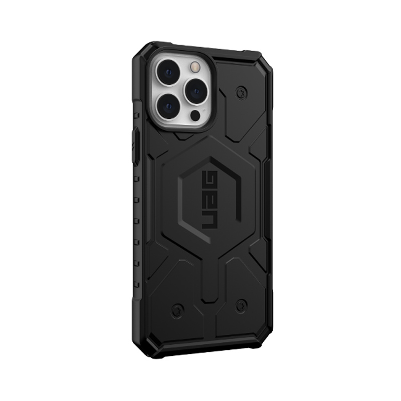 Op lung iPhone 13 UAG Pathfinder with MagSafe Series 05 bengovn